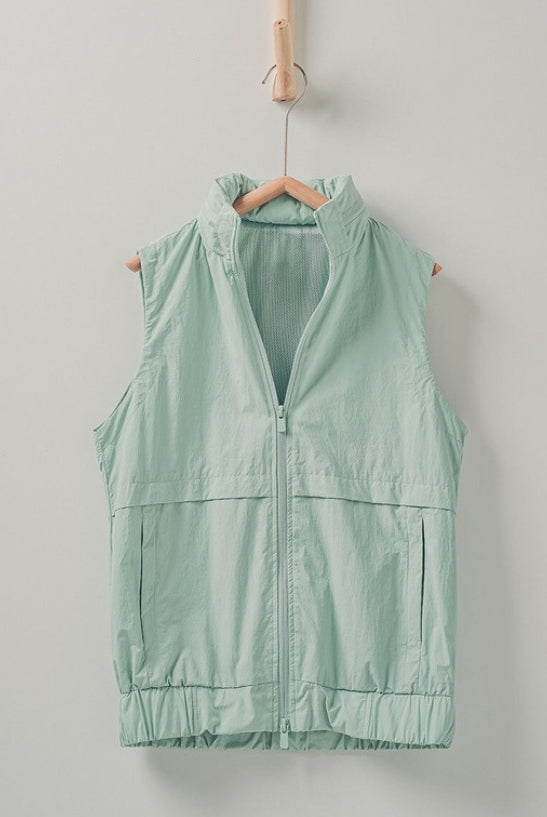 Lightweight Zip Up Vest with Hood